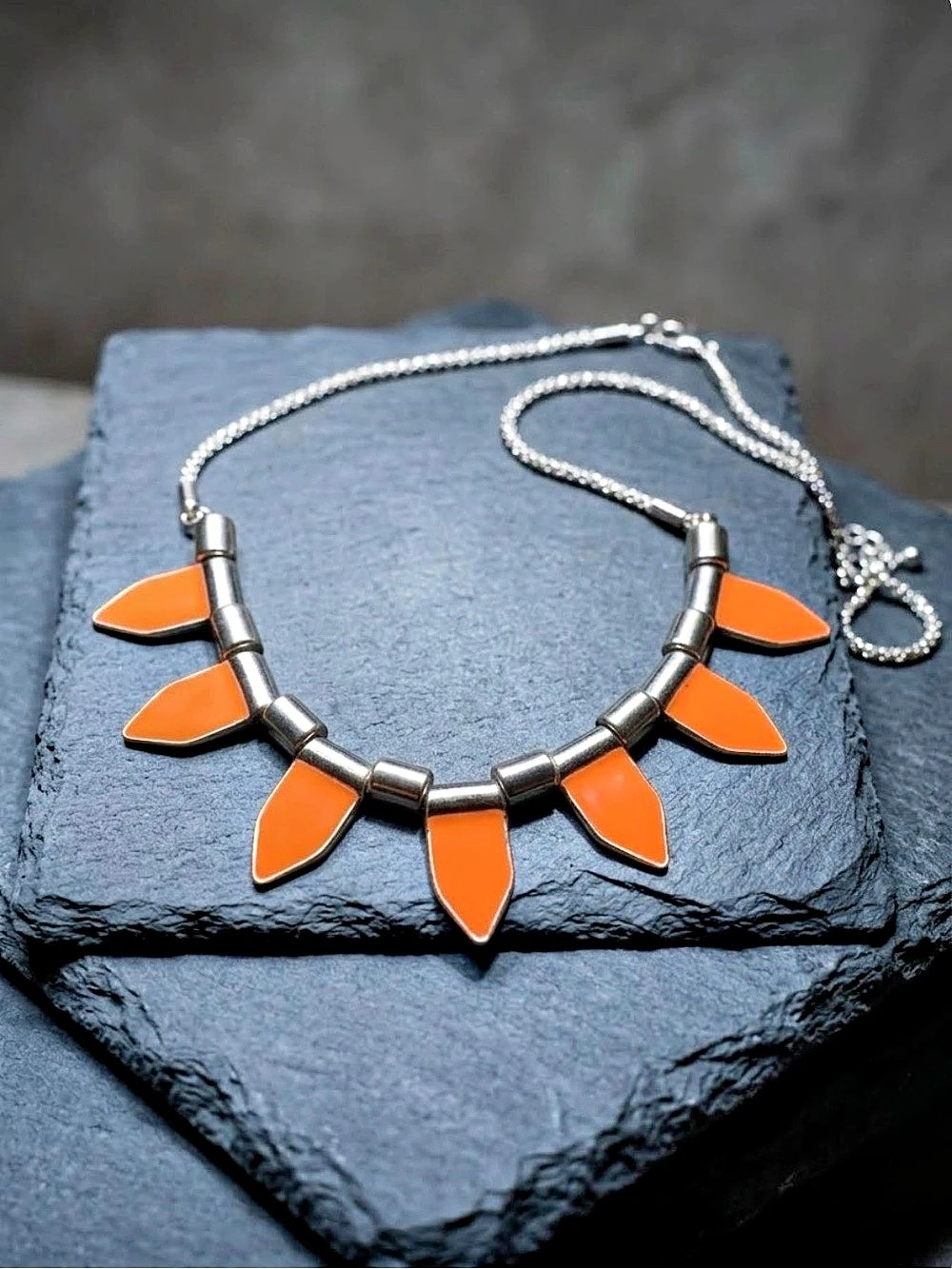 Fashionable Orange Statement Pendant Necklace